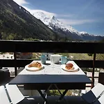 Holiday home Les Periades - *