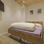 Les Periades - Holiday home *
